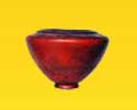 Bol d'offrande tourn&eacute;, poli, recouvert de terre sigill&eacute;e